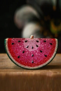 LA SANDÍA PAVE CLUTCH 7 LA SANDÍA PAVE CLUTCH -Clothing Promotion Store 17 1ad1a2bb c603 4807 8e96 d19dc5657b15