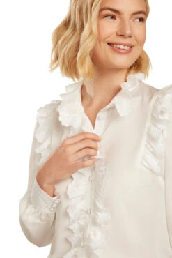 CASSANDRA BLOUSE WINTER WHITE -Clothing Promotion Store 18 4 92058984 a7f1 4e49 a3e5 f6952635dff1