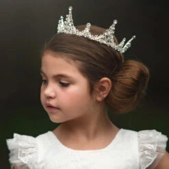 ALLORA CROWN -Clothing Promotion Store 1 2007e512 ff5b 4fb6 a607 61e915176c3f