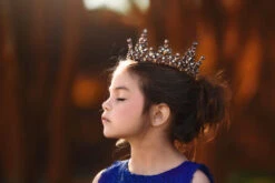 GENEVIEVE CROWN -Clothing Promotion Store 235 1