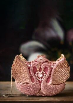 EL FLAMENCO PAVE CLUTCH