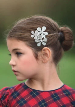 Clothing Promotion Store 22 A TRIO OF FLOWERS 3PC. FLOWER CLIP SET