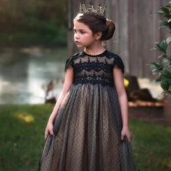 ADRIANA CROWN 13 ADRIANA CROWN -Clothing Promotion Store 5