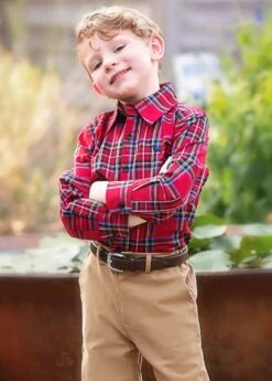 ARCHIE BUTTON DOWN ROYAL STEWART TARTAN