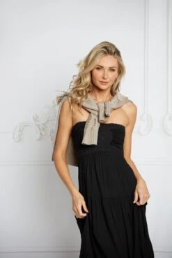PIPPA MAXI DRESS BLACK -Clothing Promotion Store EditorialLooks 2078 WEB 775cb705 ded6 44c8 bbdf 4595a51815f6